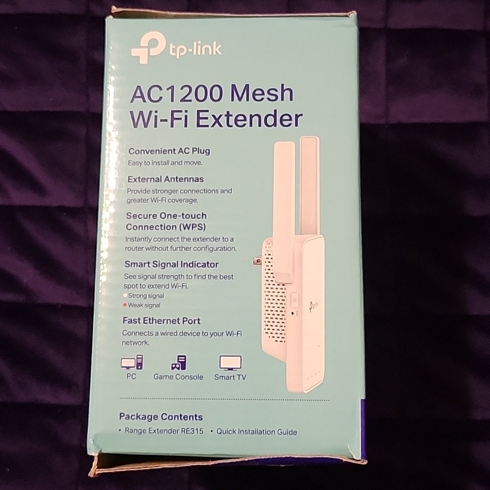 Wi-Fi Range Extender in White - Picture 6 of 8